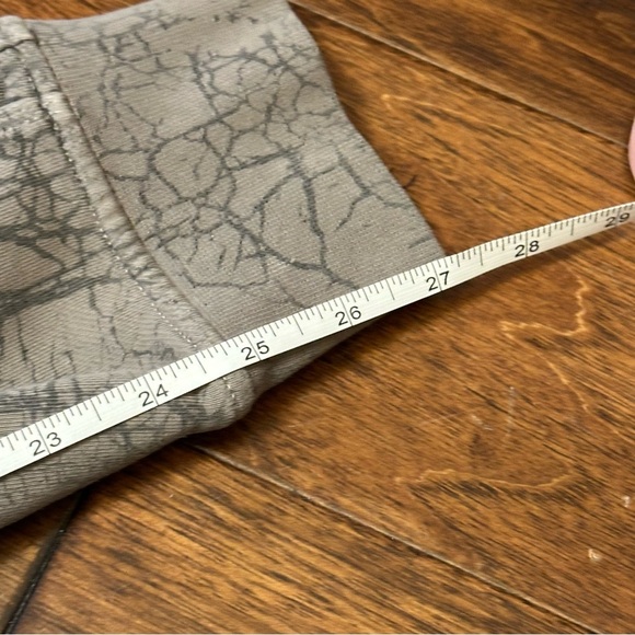 Lululemon Warm Down Jogger 7/8 Length - Picture 10 of 10